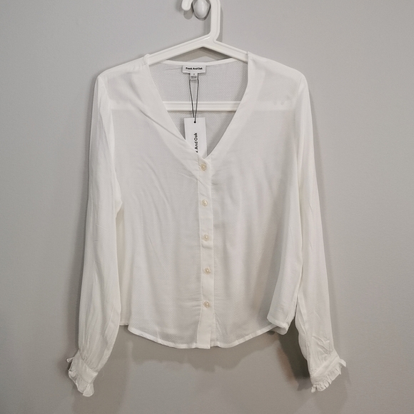 Frank and Oak Dobby Ruffle Blouses in white - Picture 4 of 10